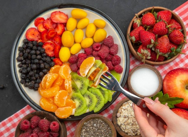 Las frutas son ricas en fibra alimentaria y antioxidantes.