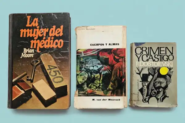 Tres clásicos de la literatura: La mujer del médico de Brian Moore, Cuerpos y almas de Maxence Van der Meersch y Crimen y castigo de Fiódor Dostoyevski.